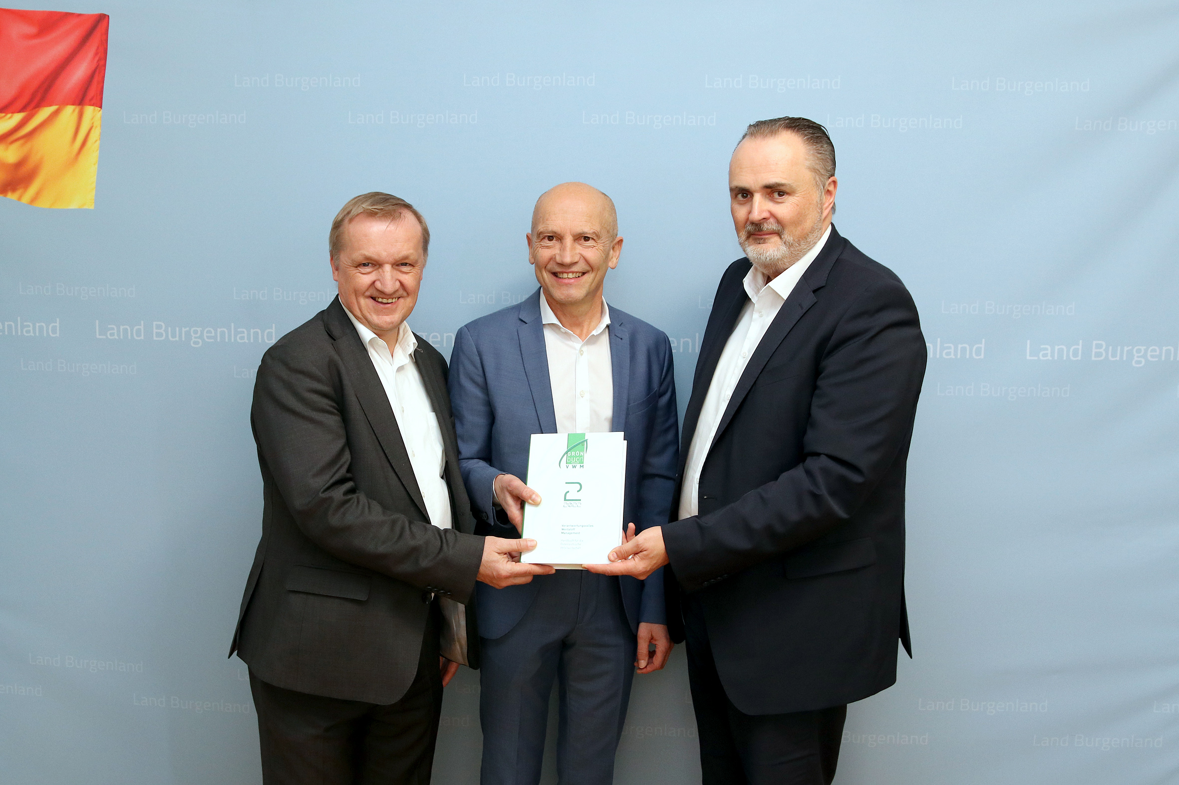 Grünbuch - "Verantwortungsvolles Wertstoffmanagement"  Grünbuch - "Verantwortungsvolles Wertstoffmanagement"